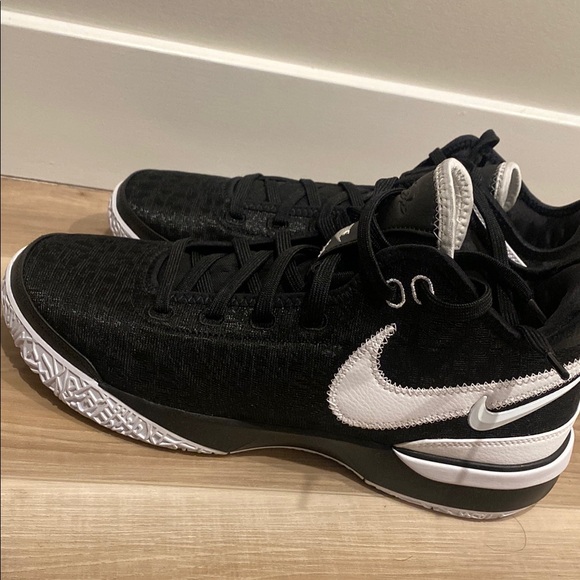 Nike LeBron James Nxxt Zoom Gen Black - Picture 4 of 7